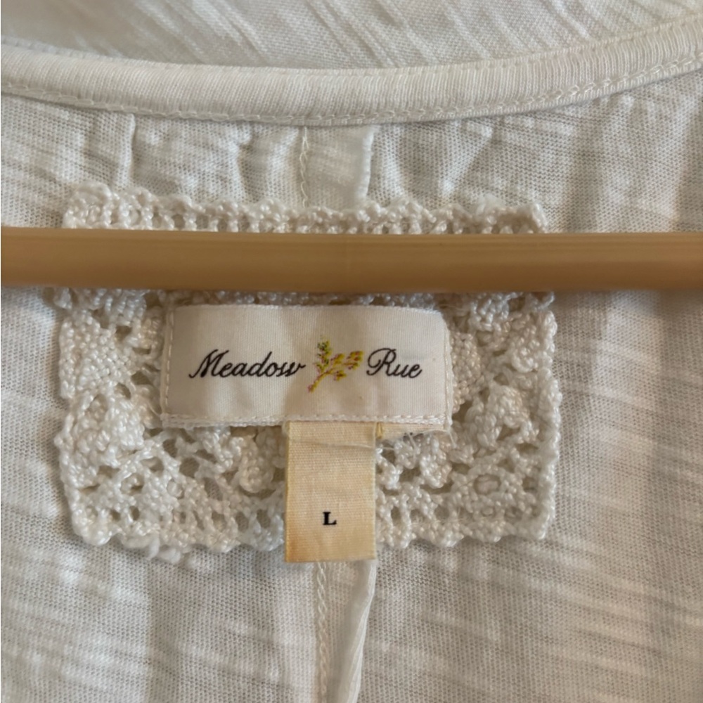 NWOT Meadow Rue Ivory Embroidered Top - Picture 4 of 5